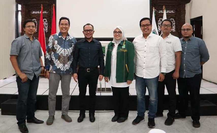 82143696_10157737236317969_8958597512193638400_n