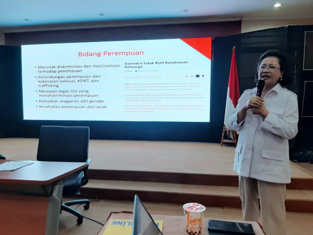 99afb8c7-6151-4e65-a7d3-5db29f2ee413