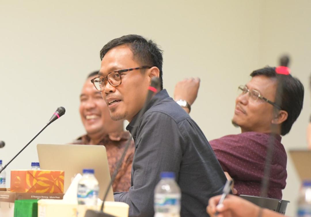 ab93a129-bd1a-4435-ad7d-db5db86f21b9